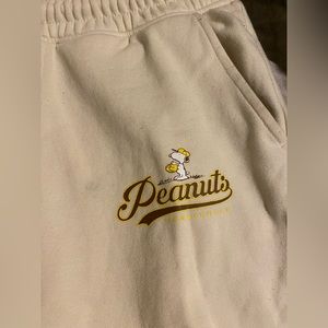 H&M Printed Joggers. Has snoopy on it!